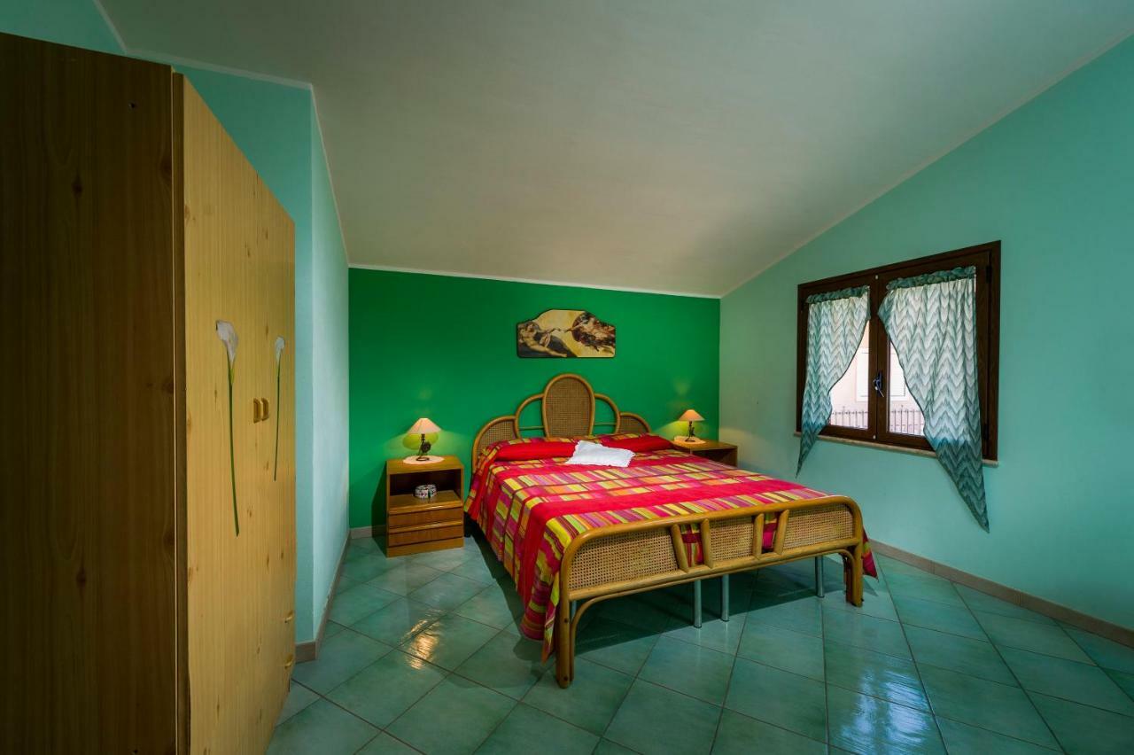 Villa Oasi Del Relax Кастелламмаре-дель-Голфо Экстерьер фото